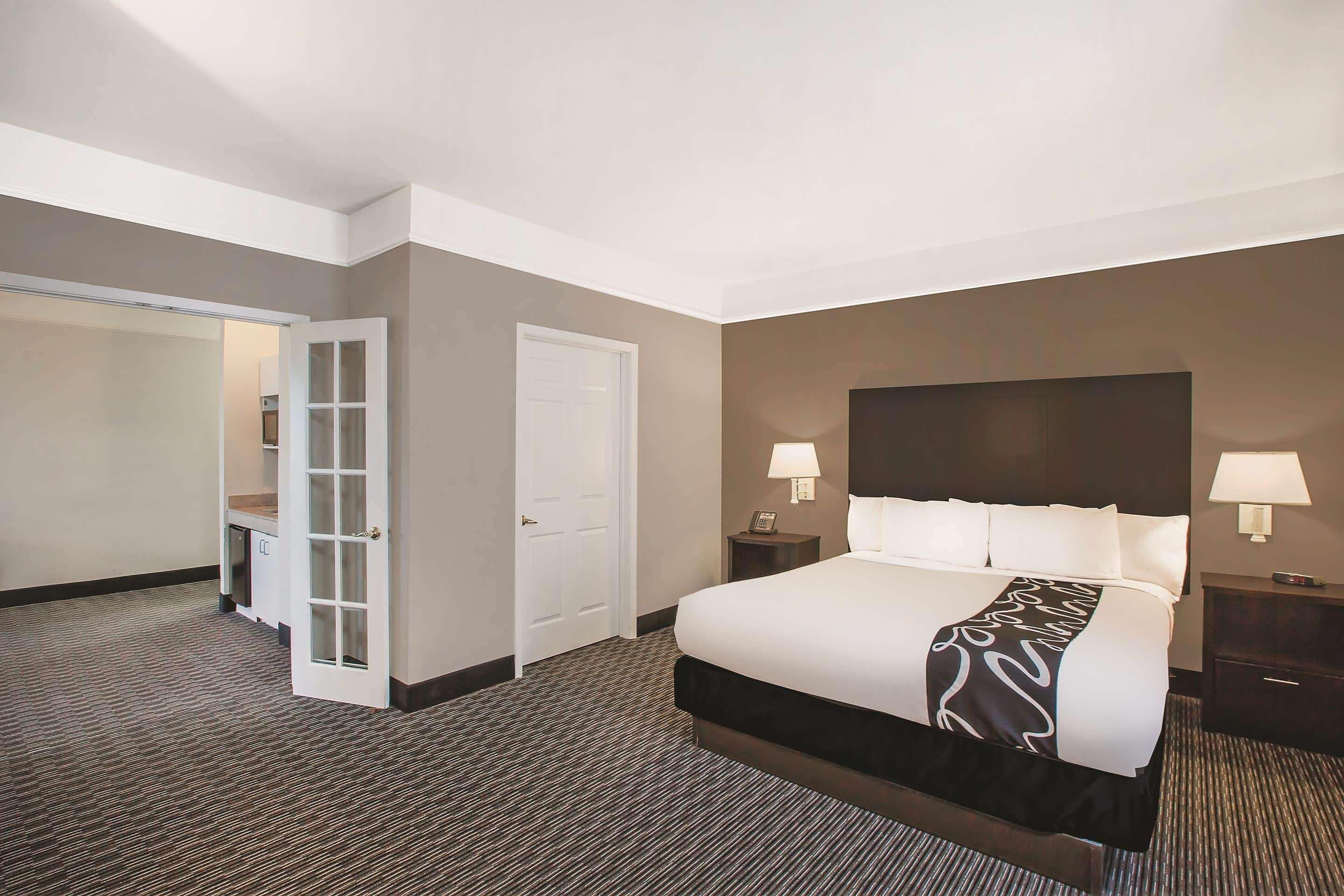 La Quinta By Wyndham Beaumont West Hotell Eksteriør bilde